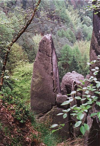 Die Flohspitze habe ich in den 70er Jahre �ber den Alten Weg bestiegen. Das ist die hier zu sehende Kante.